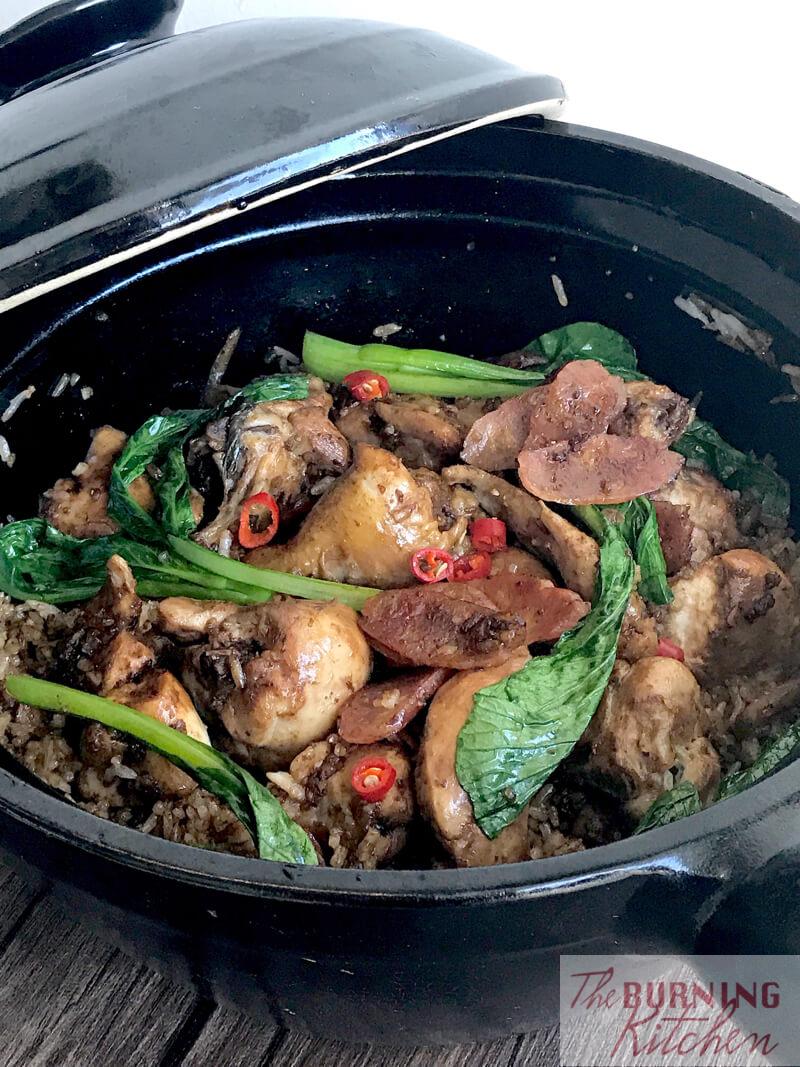 Traditional Clay Pot Rice with Chicken in claypot